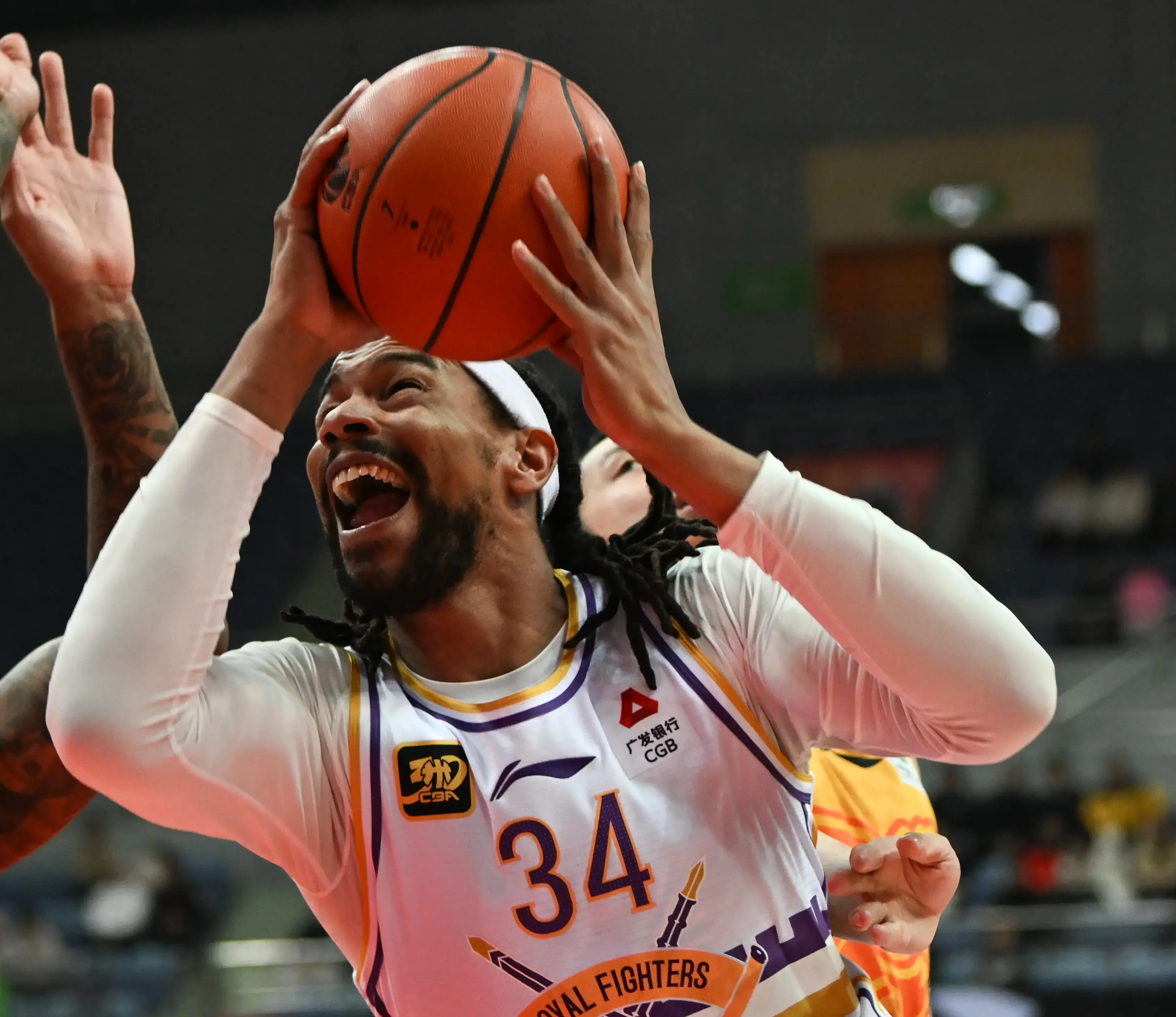 博鱼体育全站-清晨意甲传出新动向，浙江队主帅复盘，管理层表态：悬念犹存，资深球员宣示担当