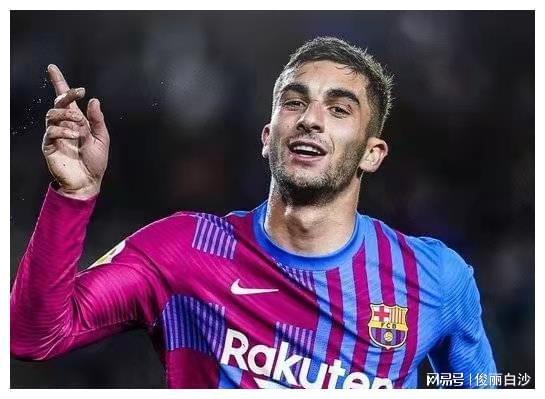 关键时刻体能课后，塞维利亚调整名单备战欧联，更衣室稳定，数据趋势出现新变化