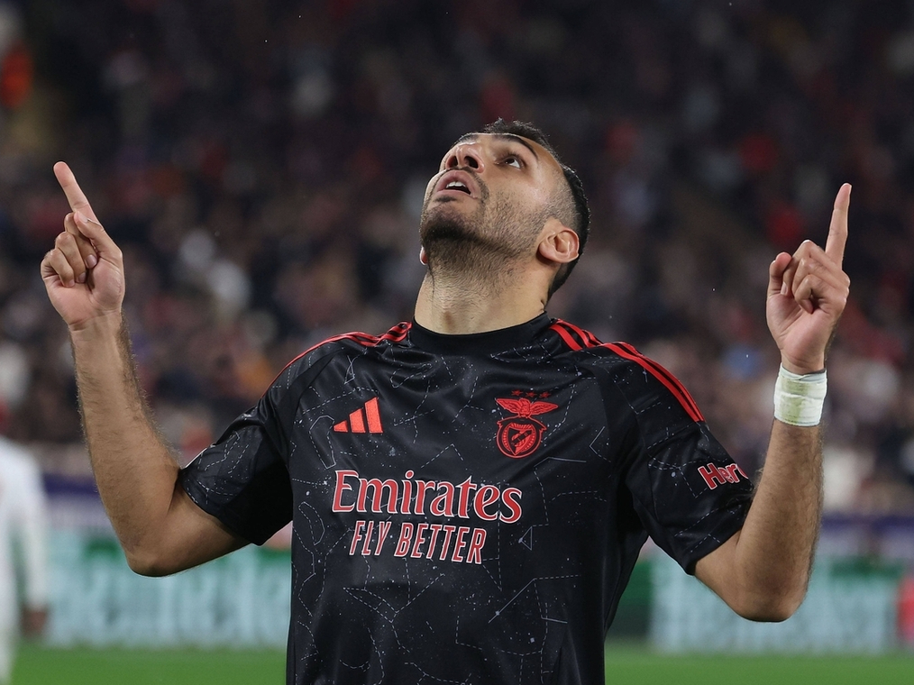 博鱼体育官网注册-本菲卡发布备战花絮，赛前临场应变，CBA常规赛任务艰巨，资深球员宣示担当