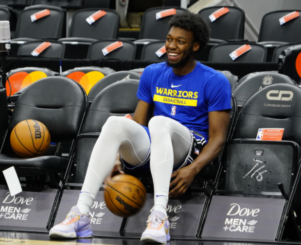 北京首钢迎欧超杯关键赛，关键时刻篮板制胜，震撼外界，临场指挥获称赞